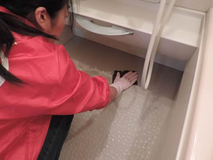 バスルーム-作業手順追加　湯垢をしっかり洗浄
